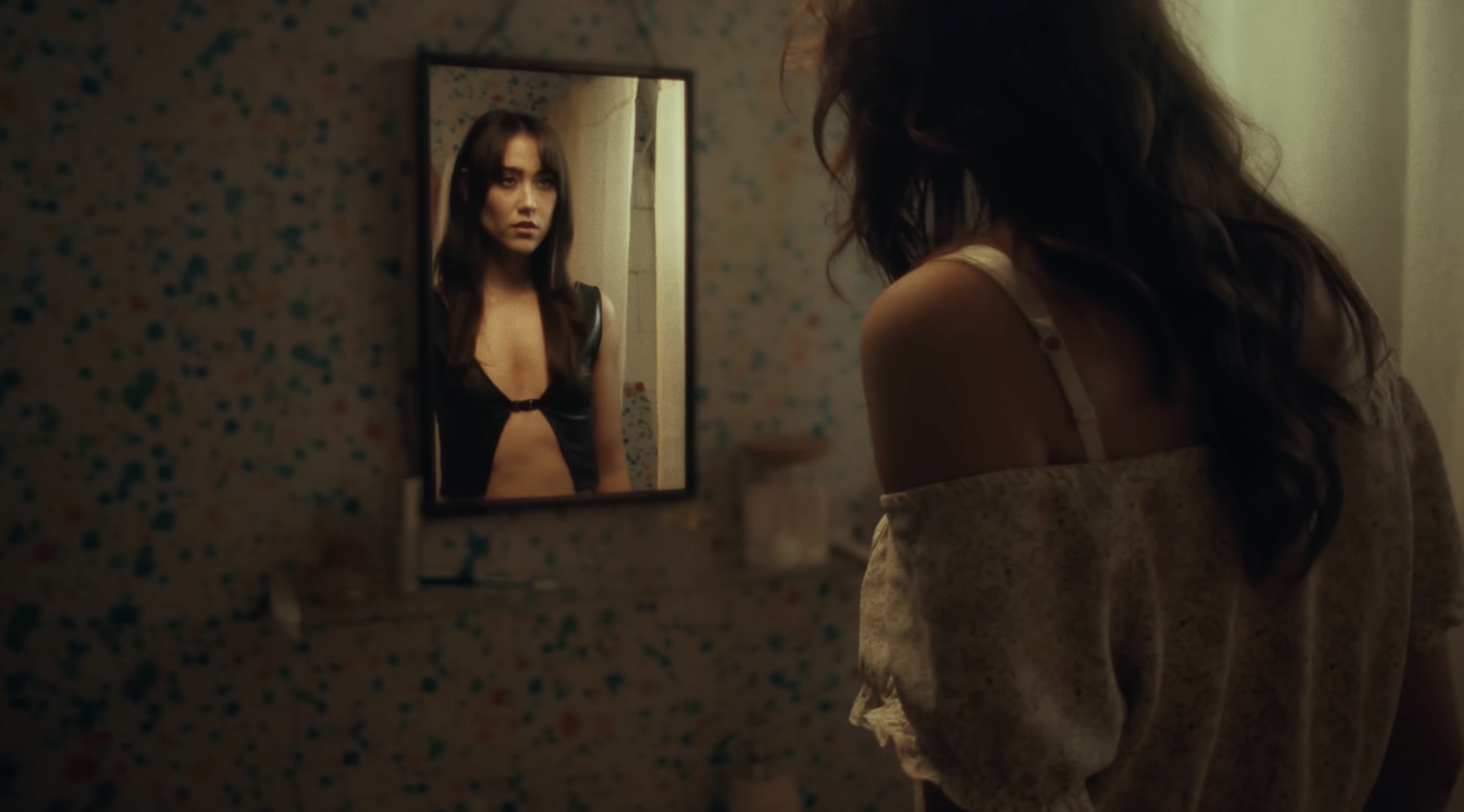 Alejándome de Ti — still 2
